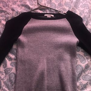 forever 21 grey and black long sleeved sweater